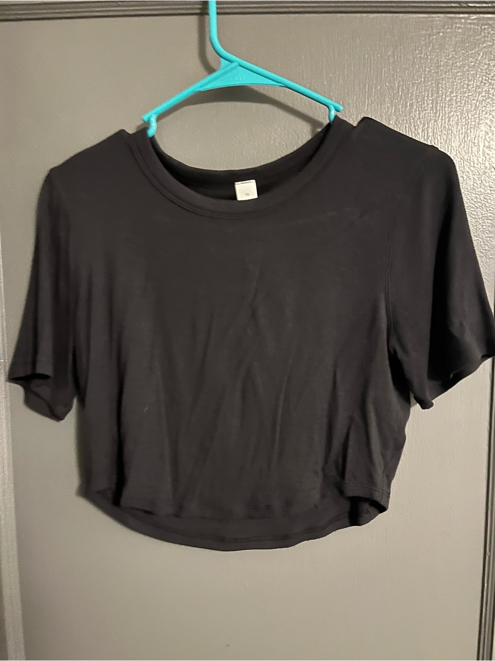 lululemon athletica Black Cropped Crewneck Tee